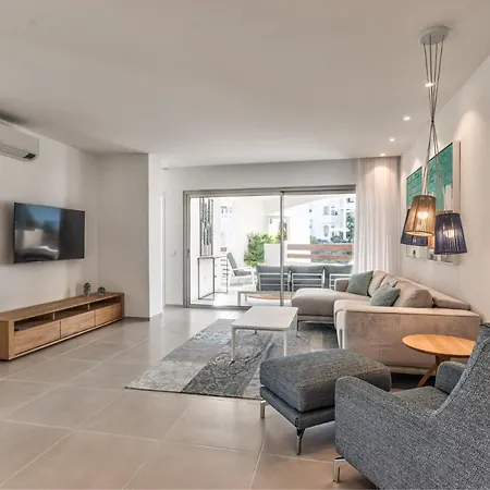 Jardines - Avago 2 1 Pool View 2b בית נופש *