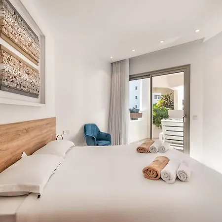 Jardines - Avago 2 1 Pool View 2b